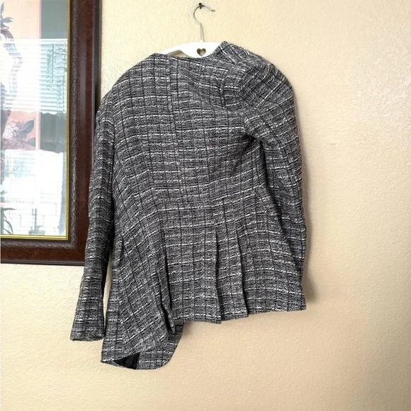 yanni & 0704 blazer size medium - Picture 3 of 5